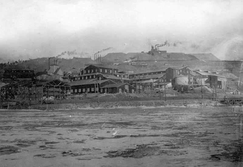 Portland Gold Mine and Mill,  Victor, CO (ca 1917).jpg - PORTLAND GOLD MINE AND MILL, VICTOR, CO (CA 1917)